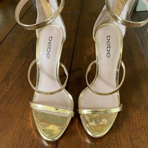 Bebe size 5 gold heels